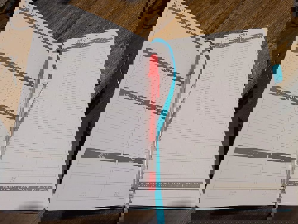368603