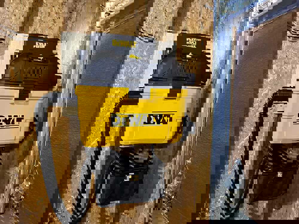 351549