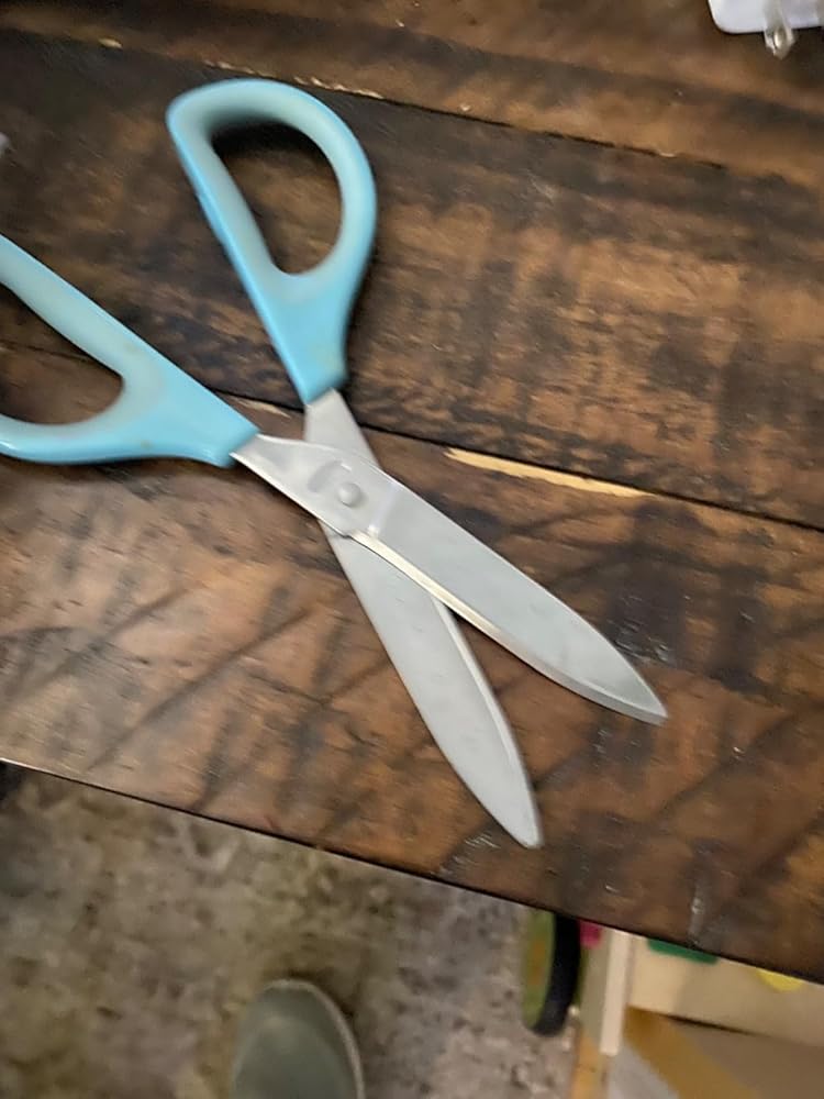 368586