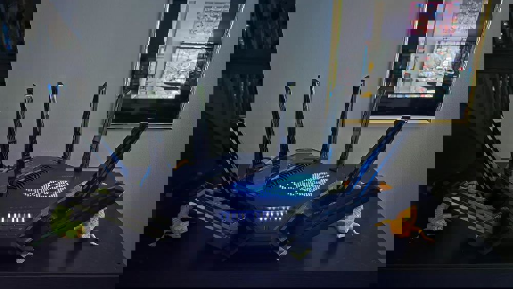 366765