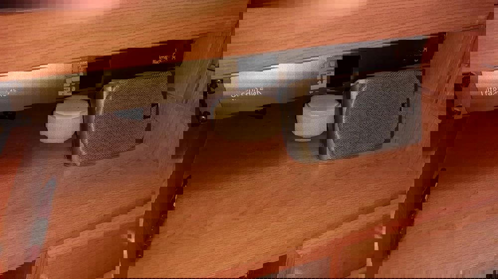 351796