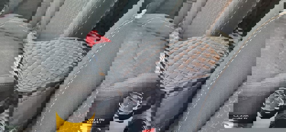 371812