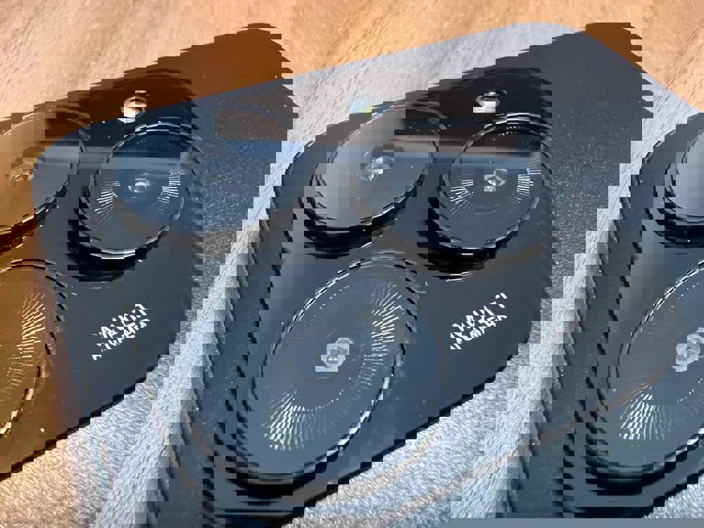 369535