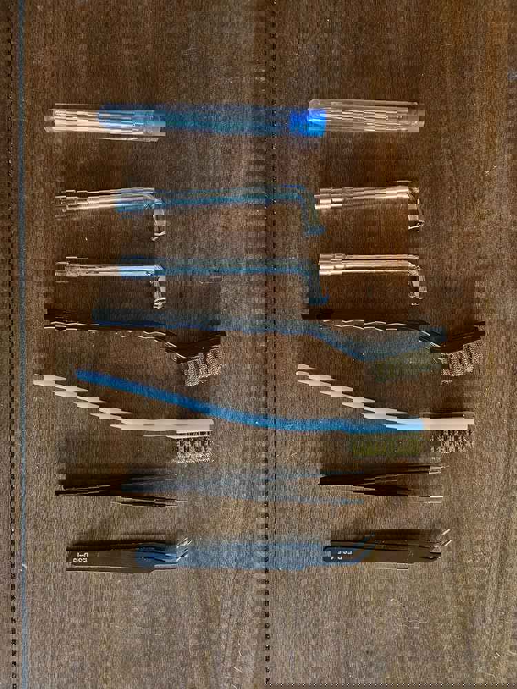 387641