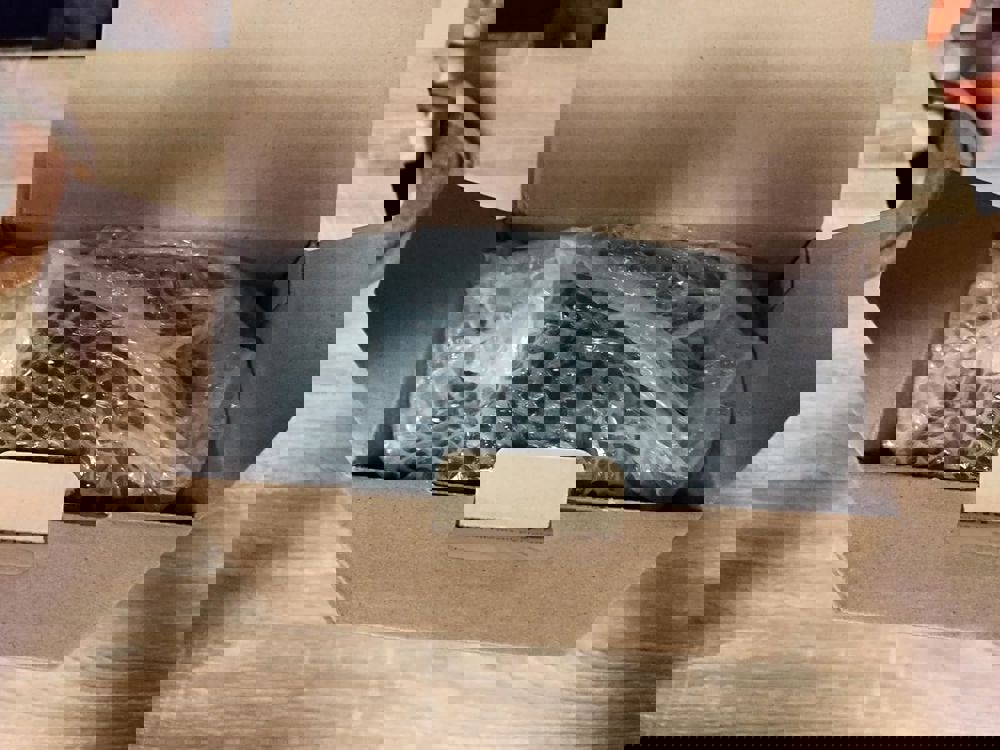 374142