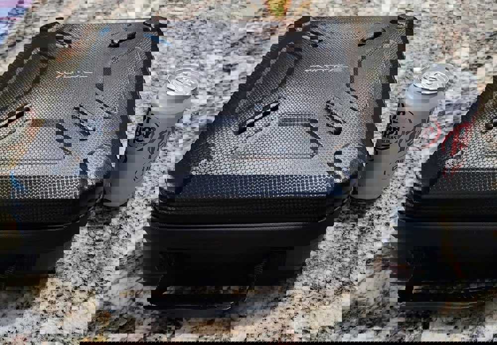 374068