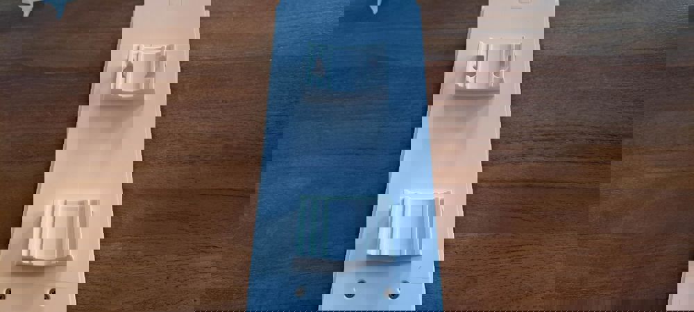 381668