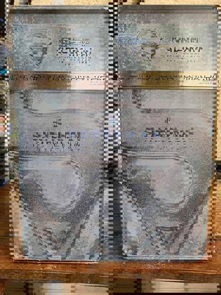 372930