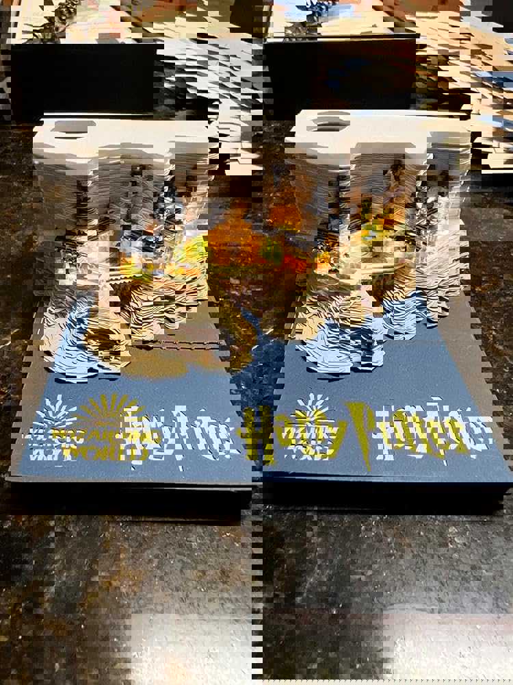 381613