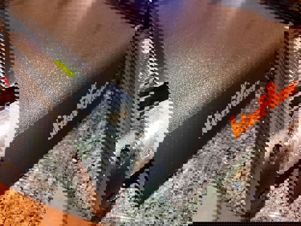 381769