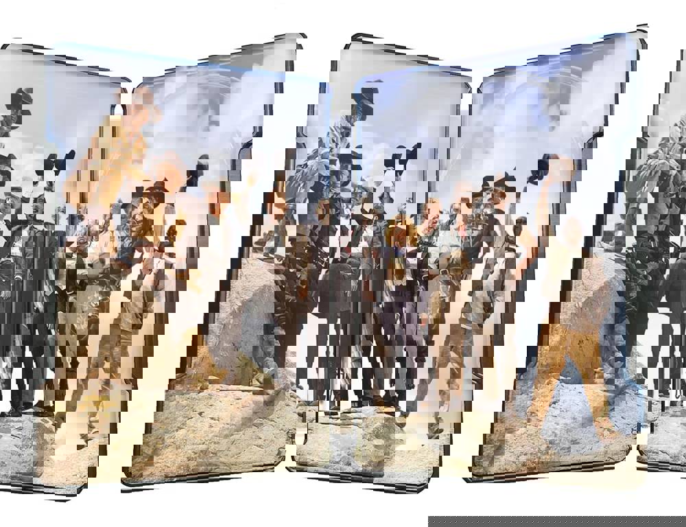 372824