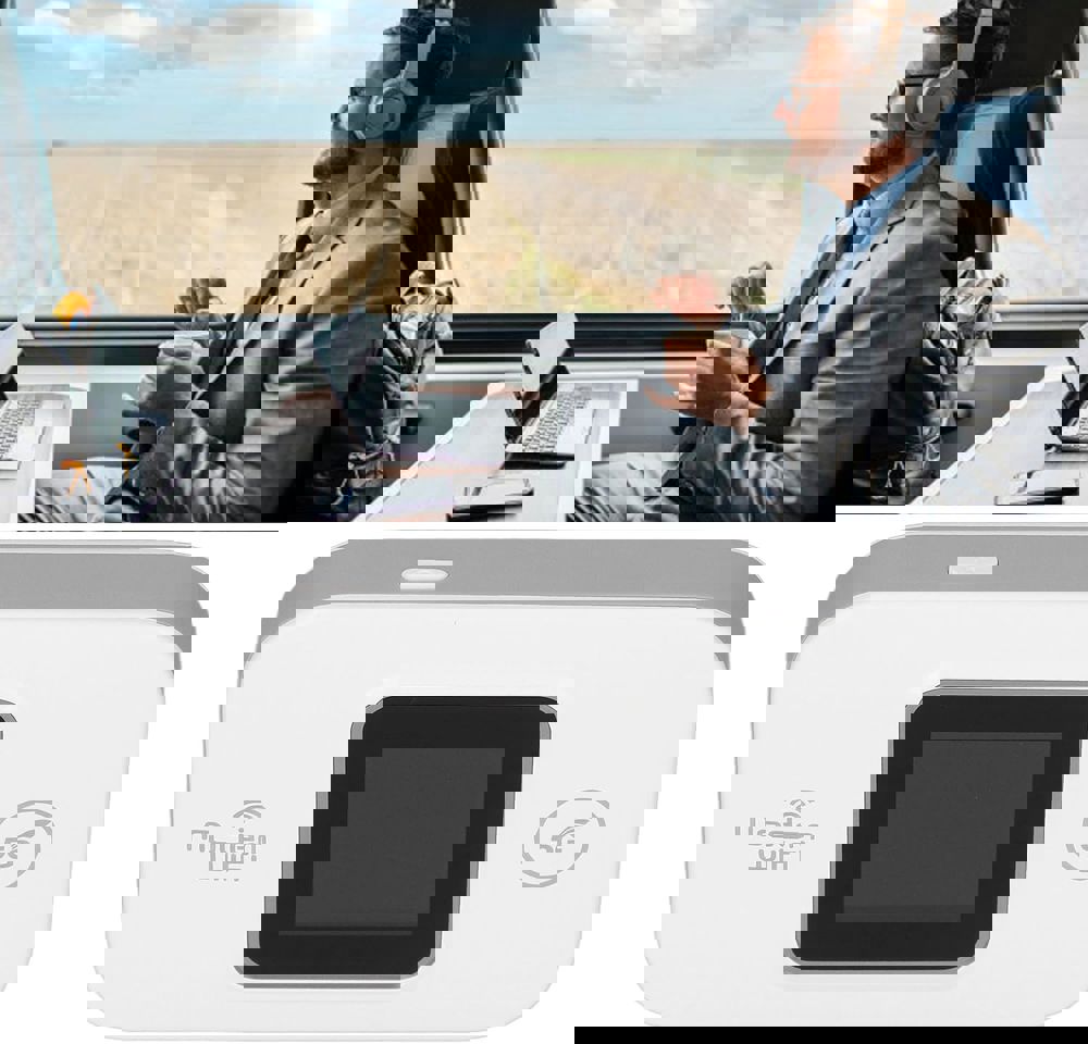405381