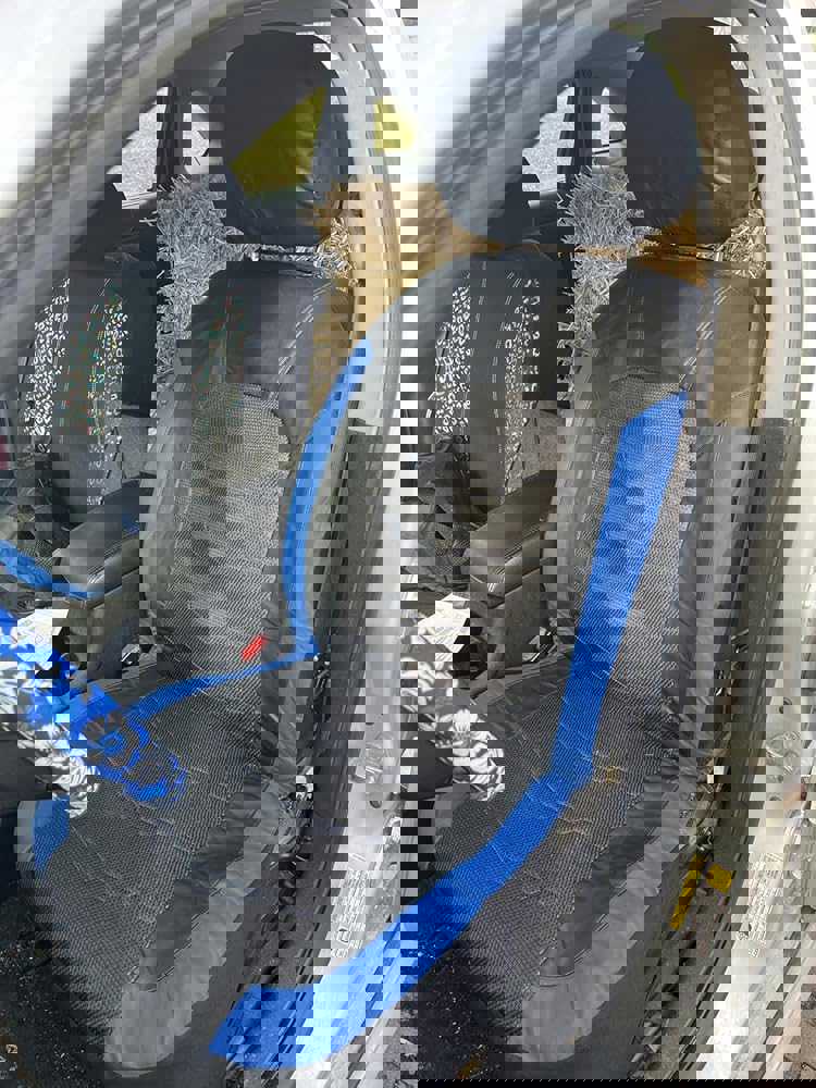 407481