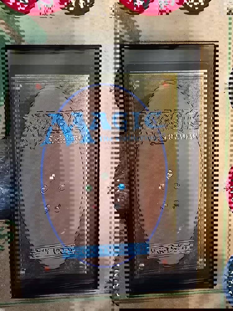 404810