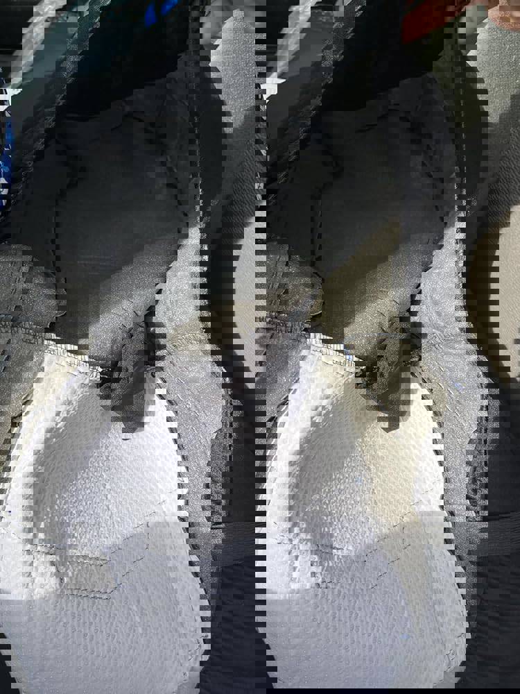 407476