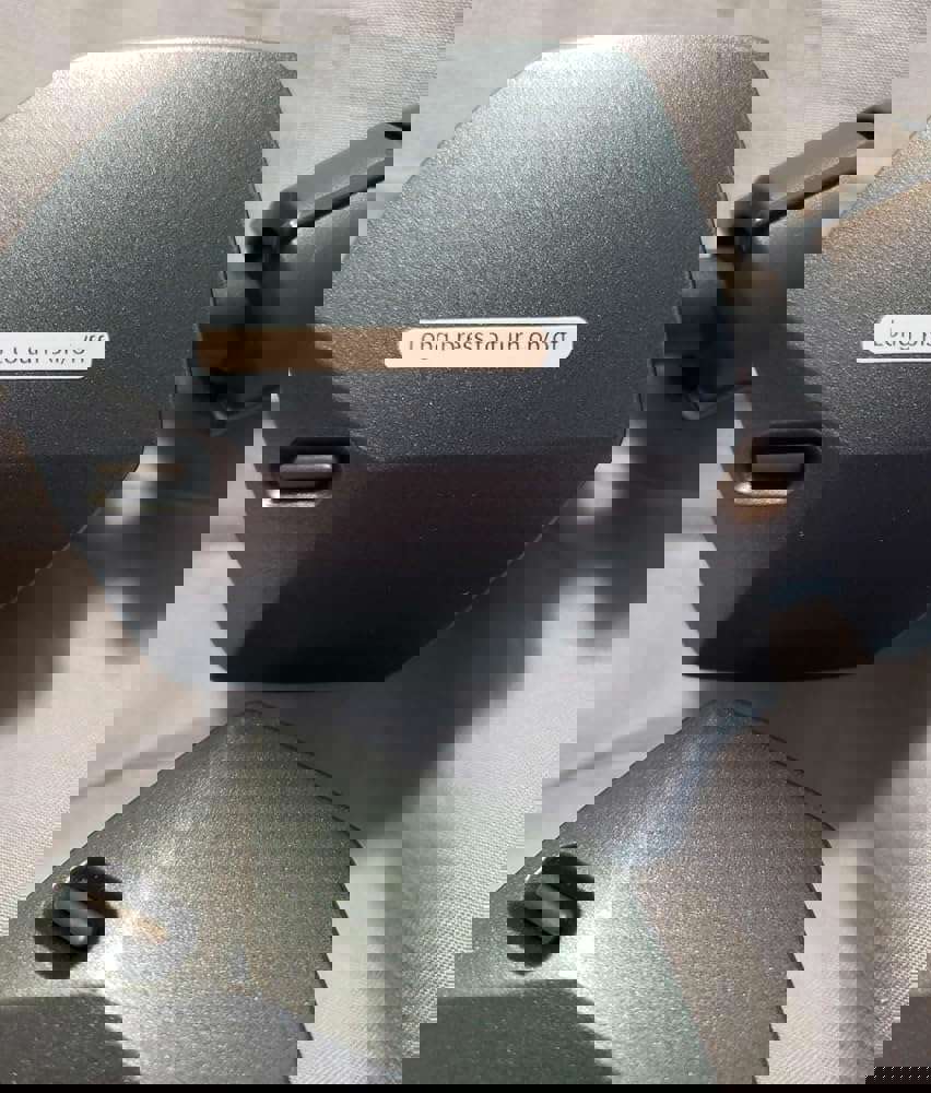 398579