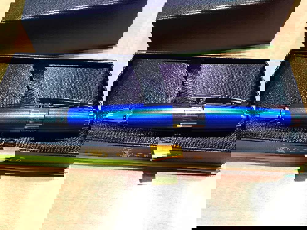 402251