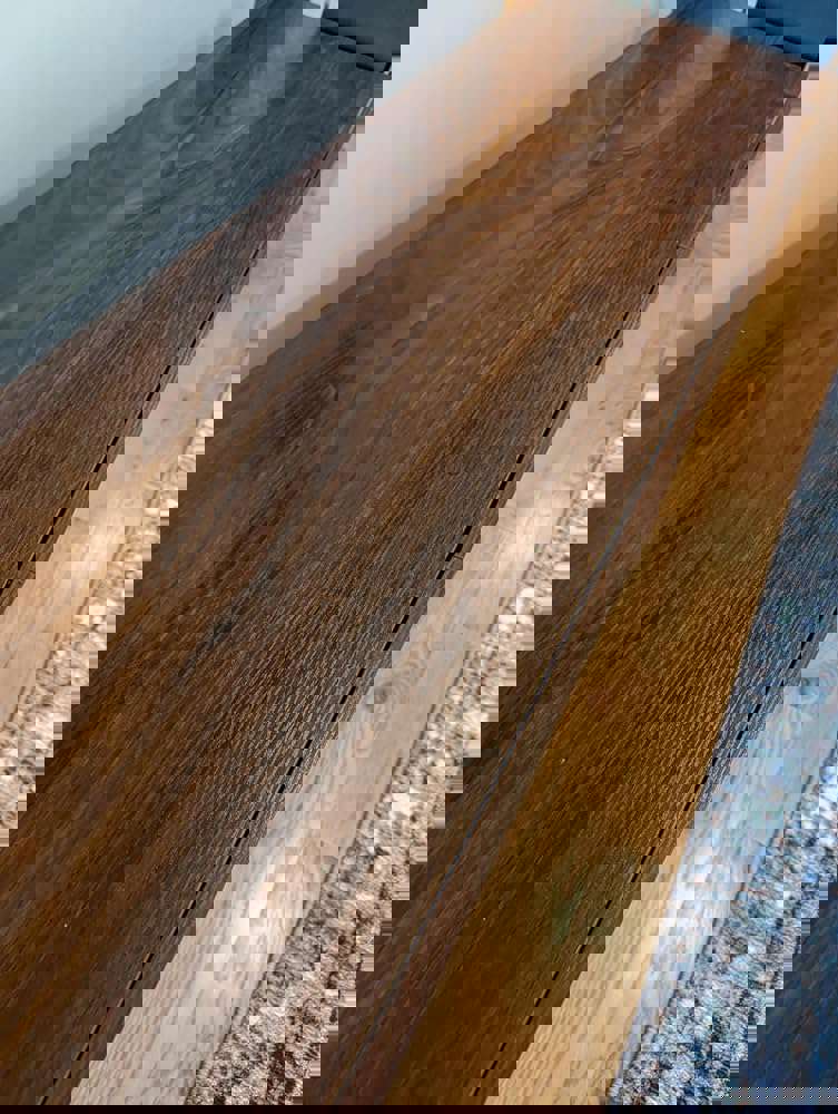 389273