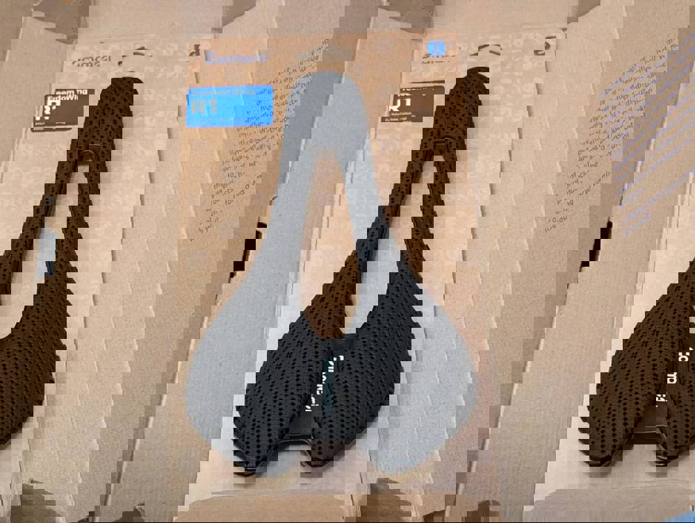 397085