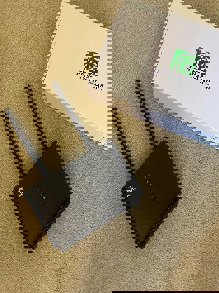 413853