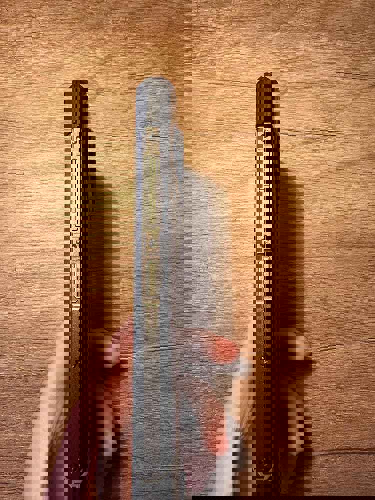 425044