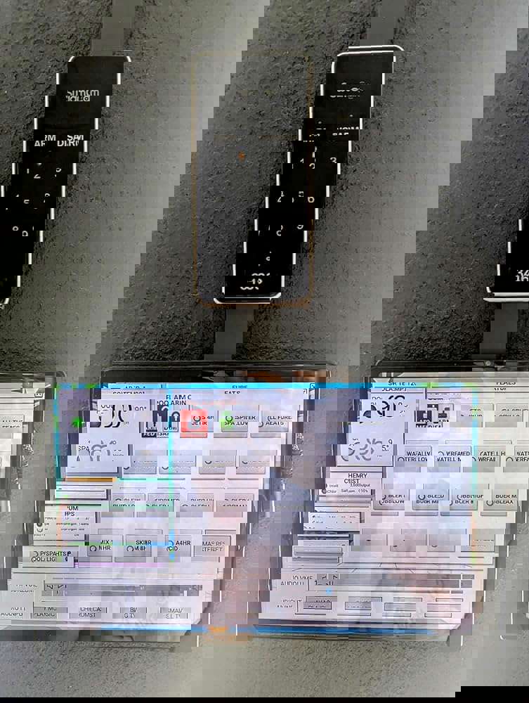 436679