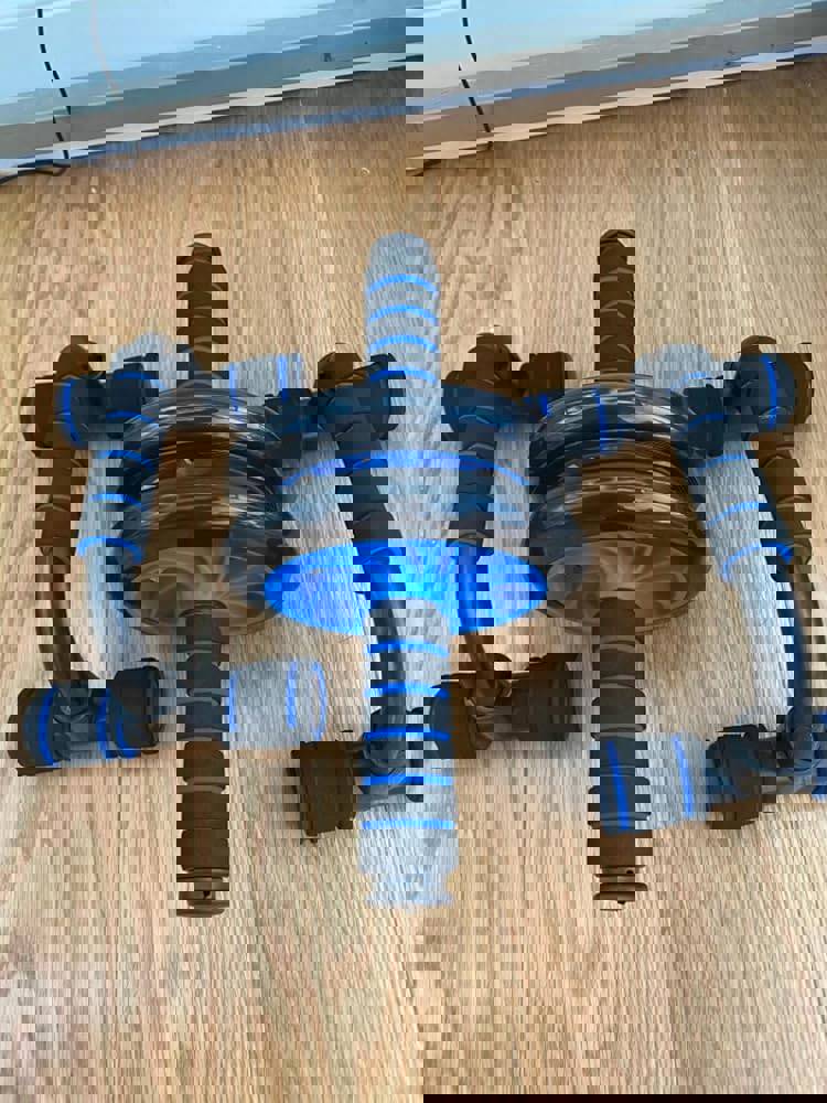 414223