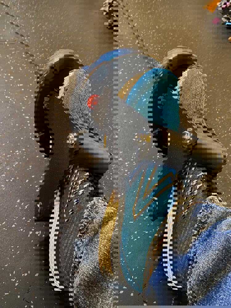 451889