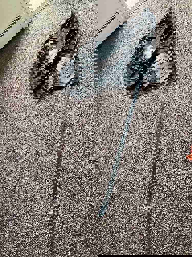 546813