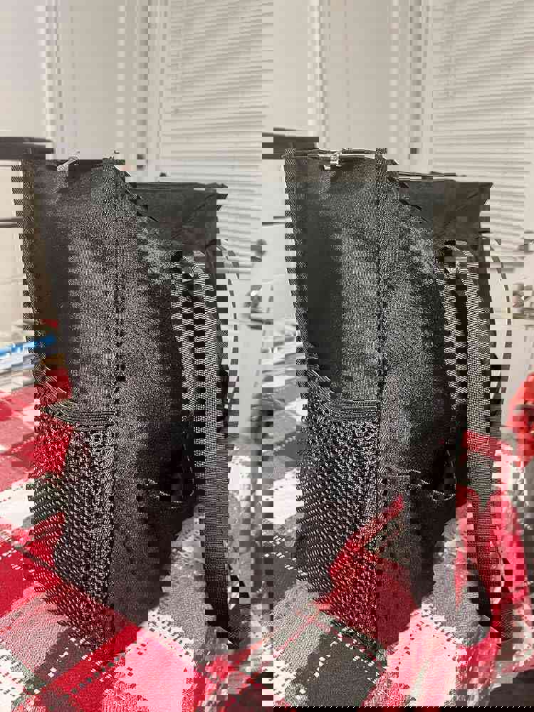 546818