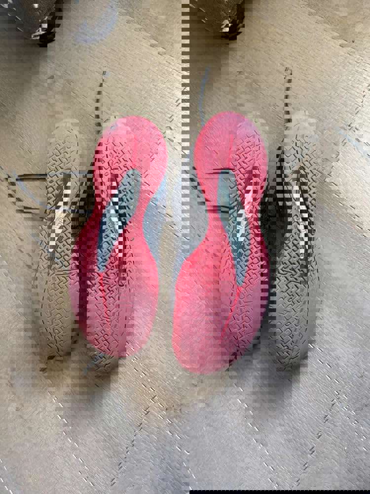 551243