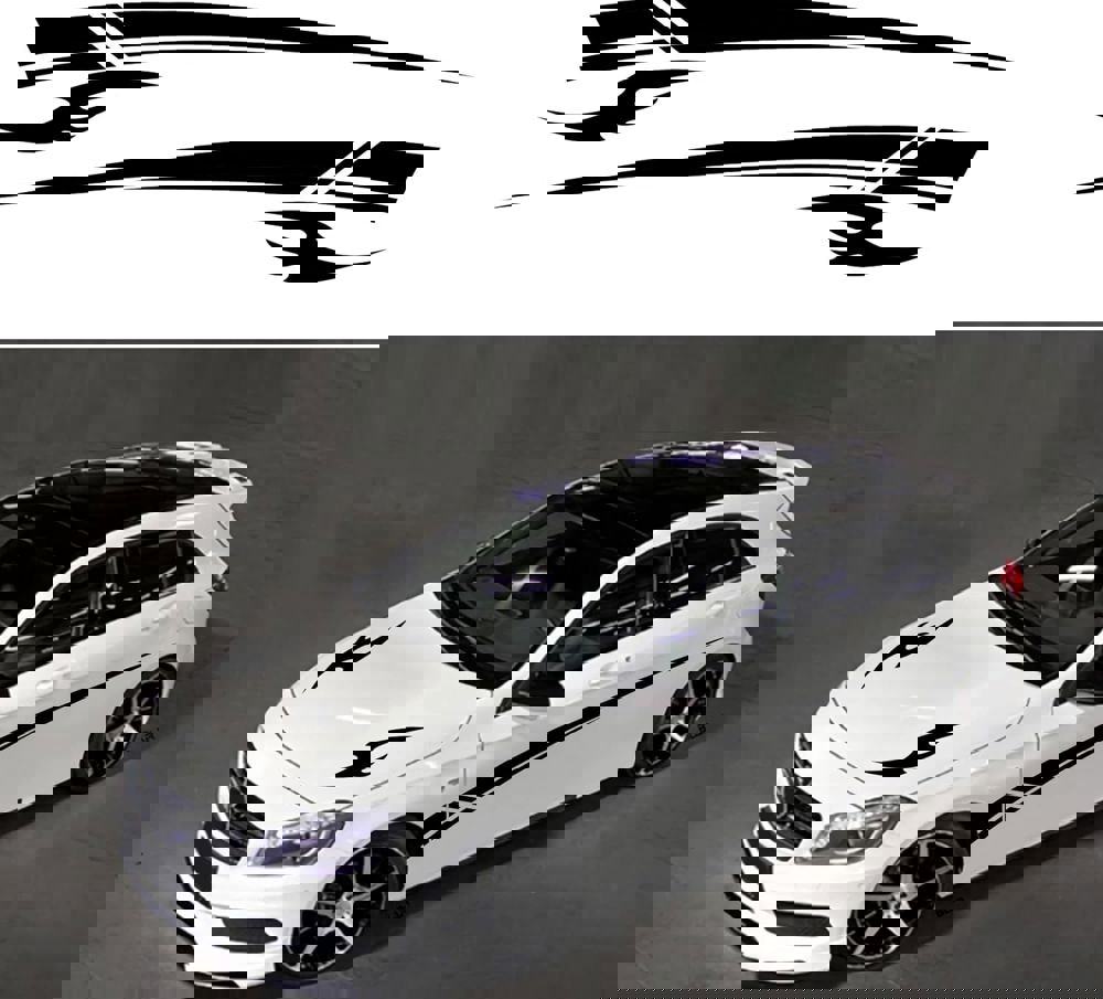 558832