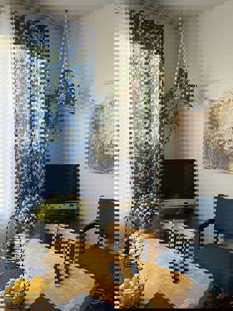 559497