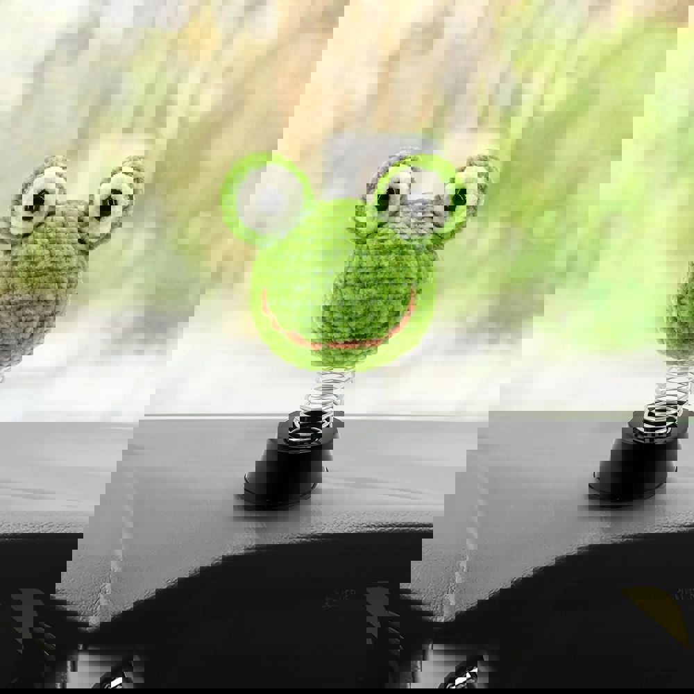 558915