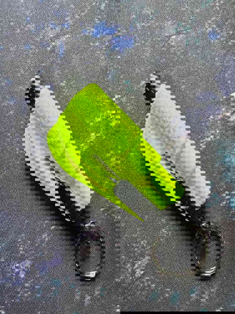 566046