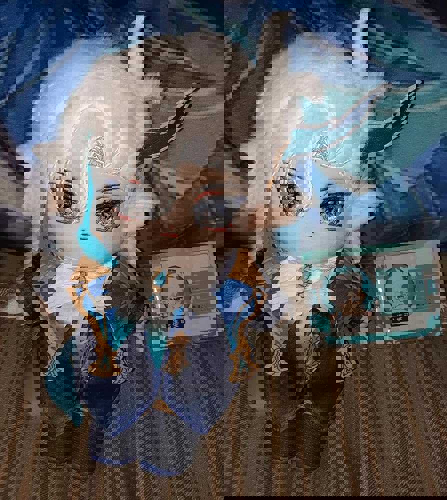 594832
