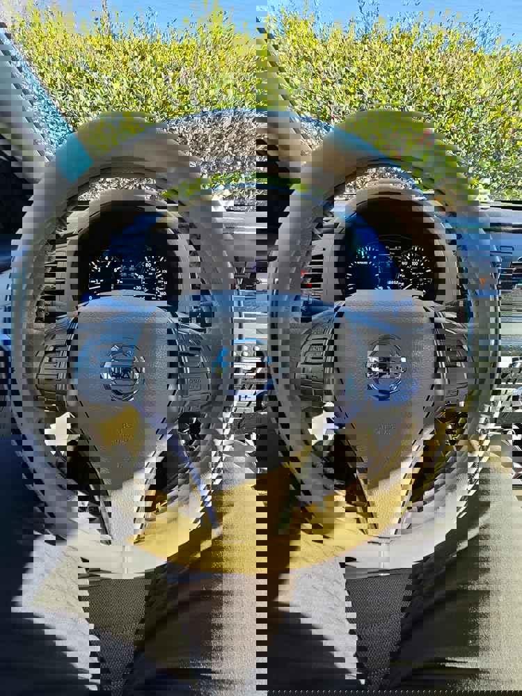 585949
