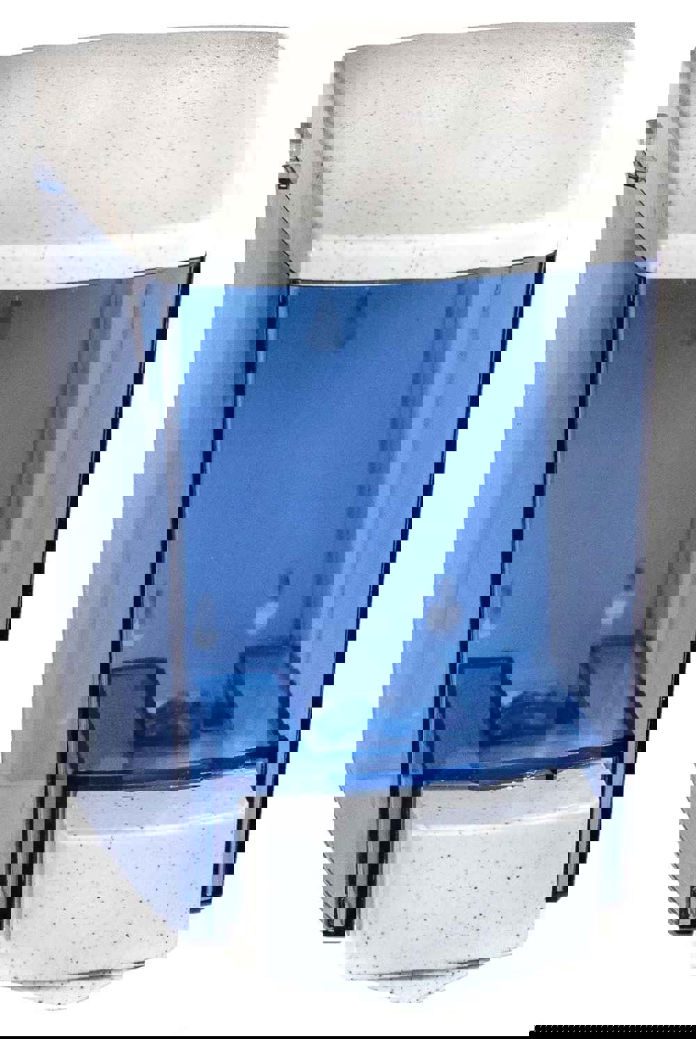 586050