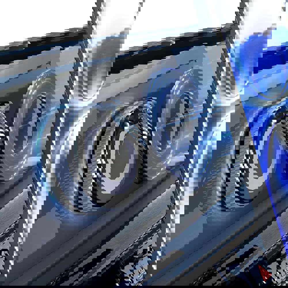 585981