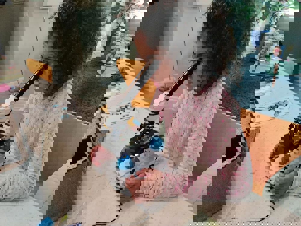 603562