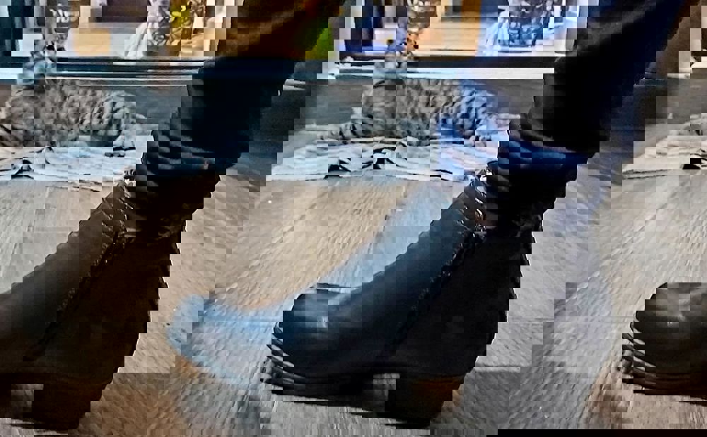 600867