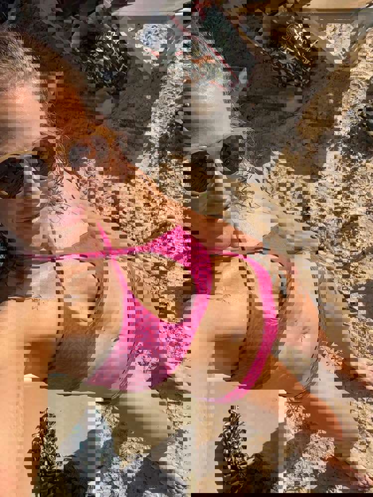 616527