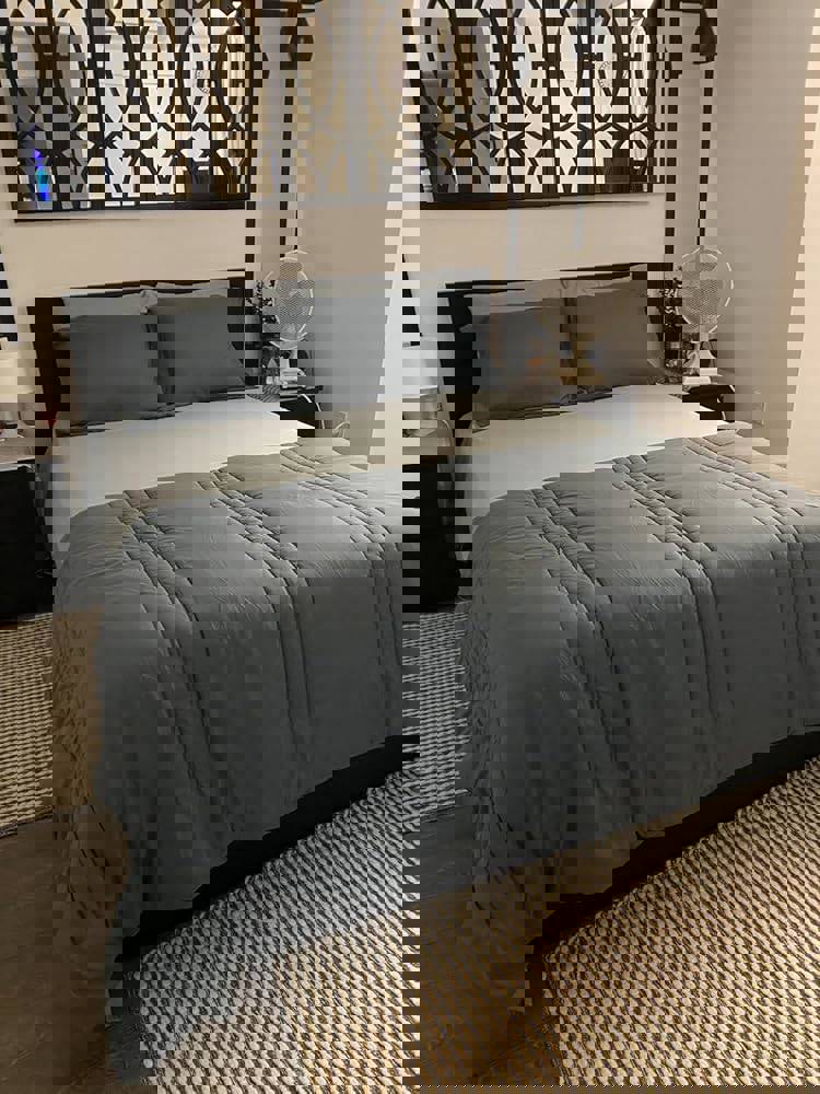 625996