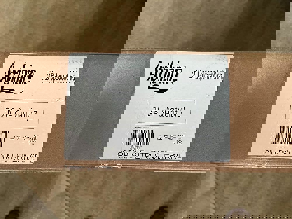 837025