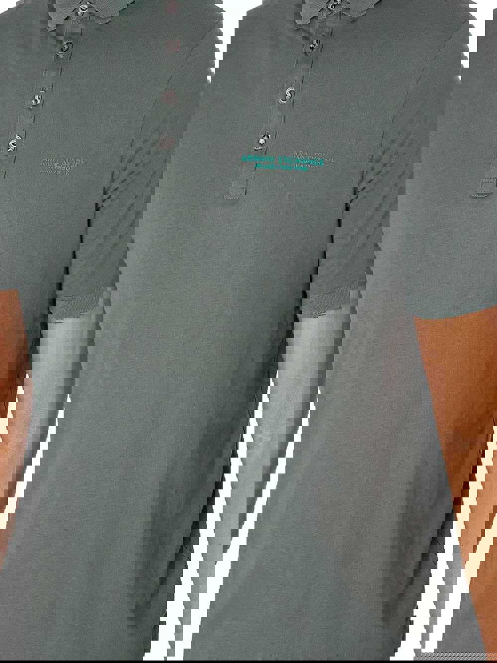 842033