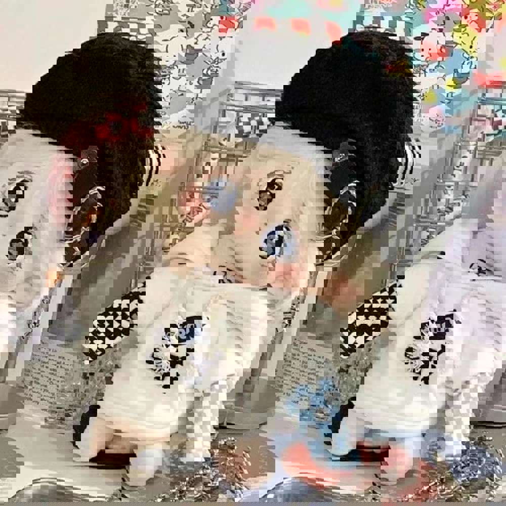 843297