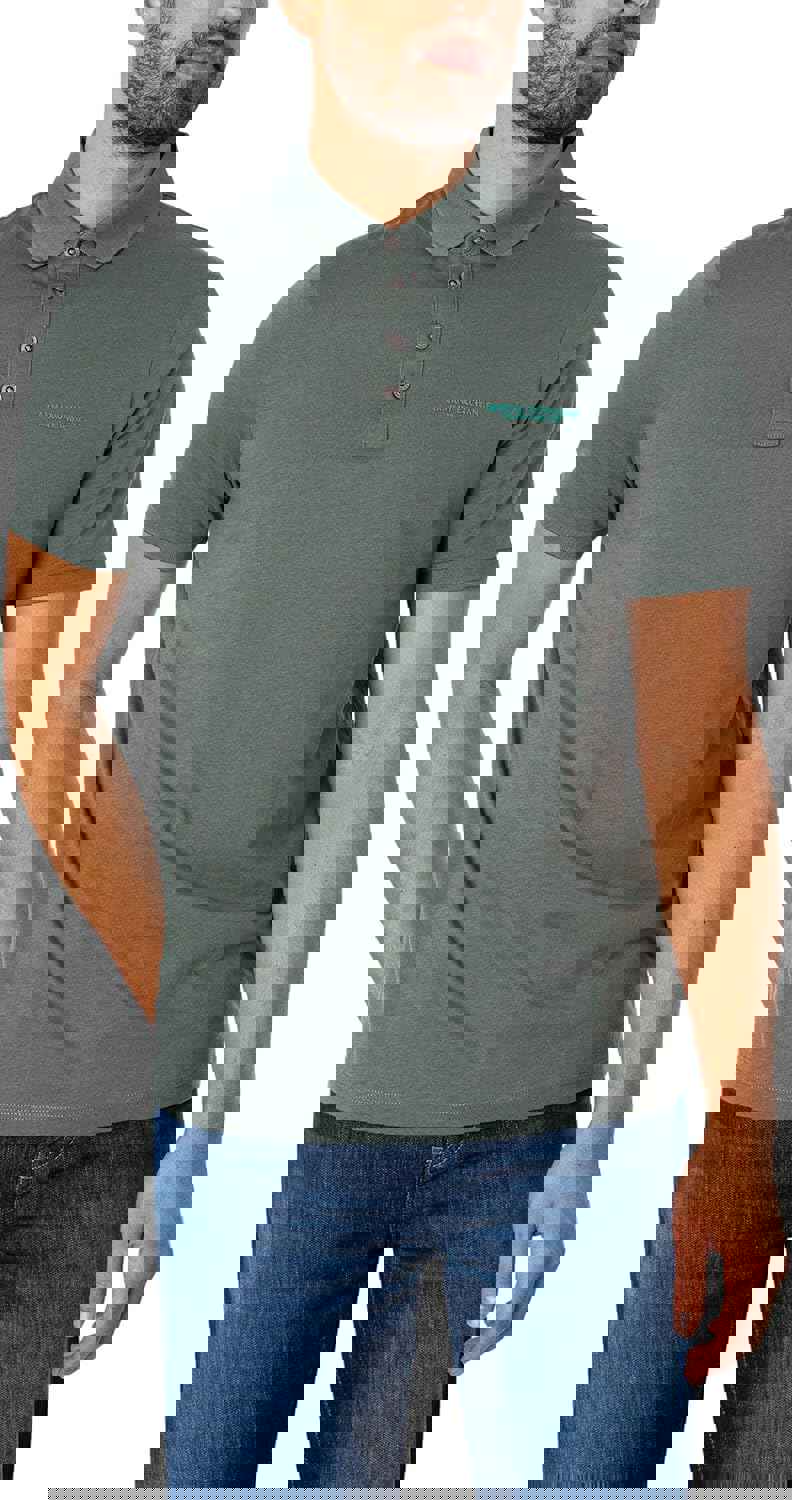 842031