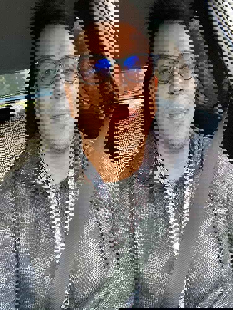 833173