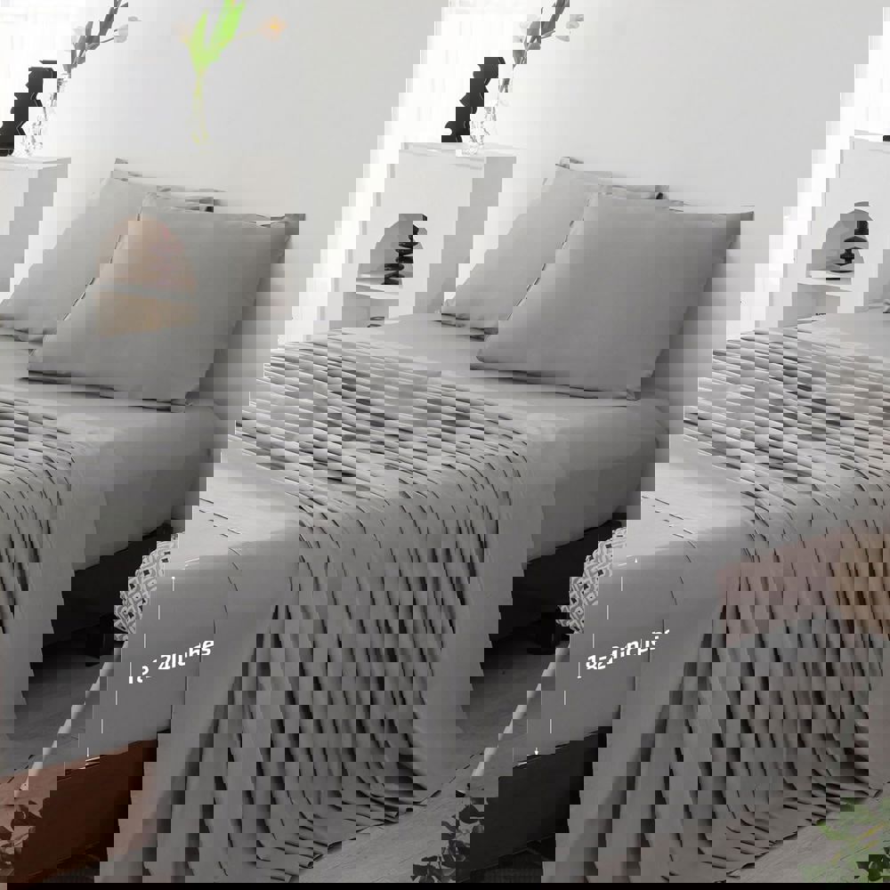 840104