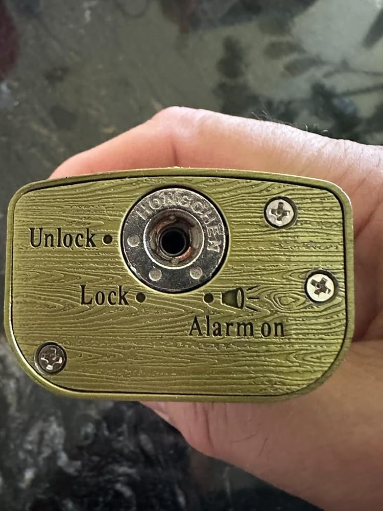 843312